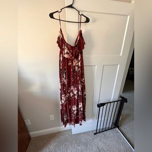 Torrid sleeveless ruffle front red and floral dress, size 2 (street size 20)